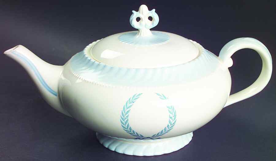 STB39 Teapot & Lid by Steubenville-1