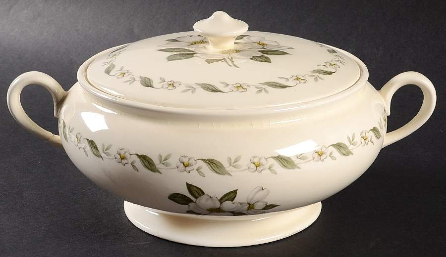STB40 Round Covered Vegetable by Steubenville-1