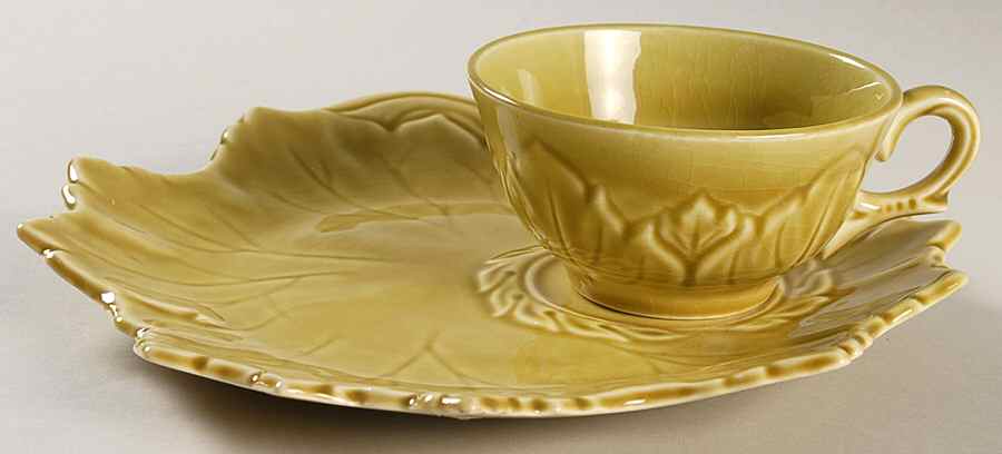 Woodfield Golden Fawn Tea & Toast Snack Set (Flat Cup) by Steubenville-1