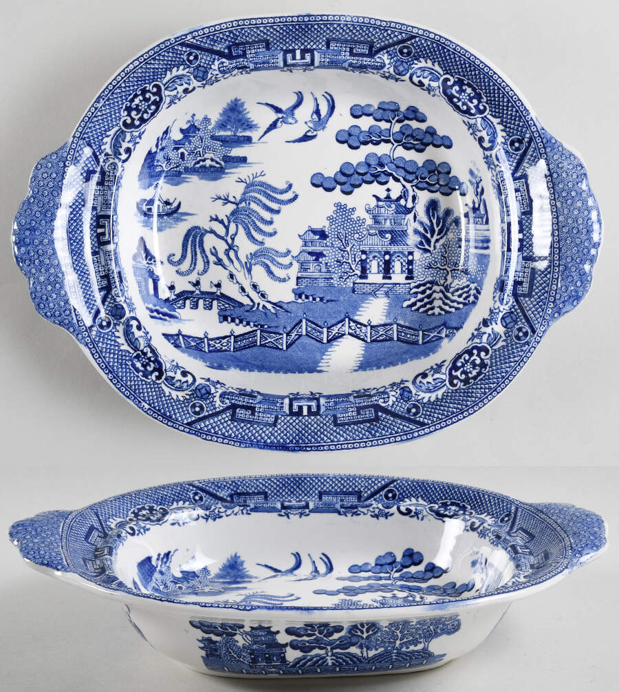 Blue Willow Oval Vegetable No Lid by Staffordshire-1