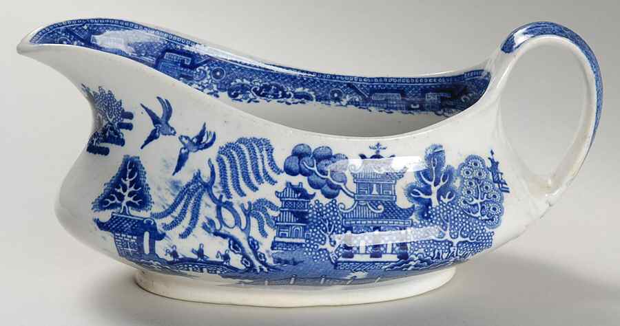 Blue Willow Gravy Boat by Staffordshire-1