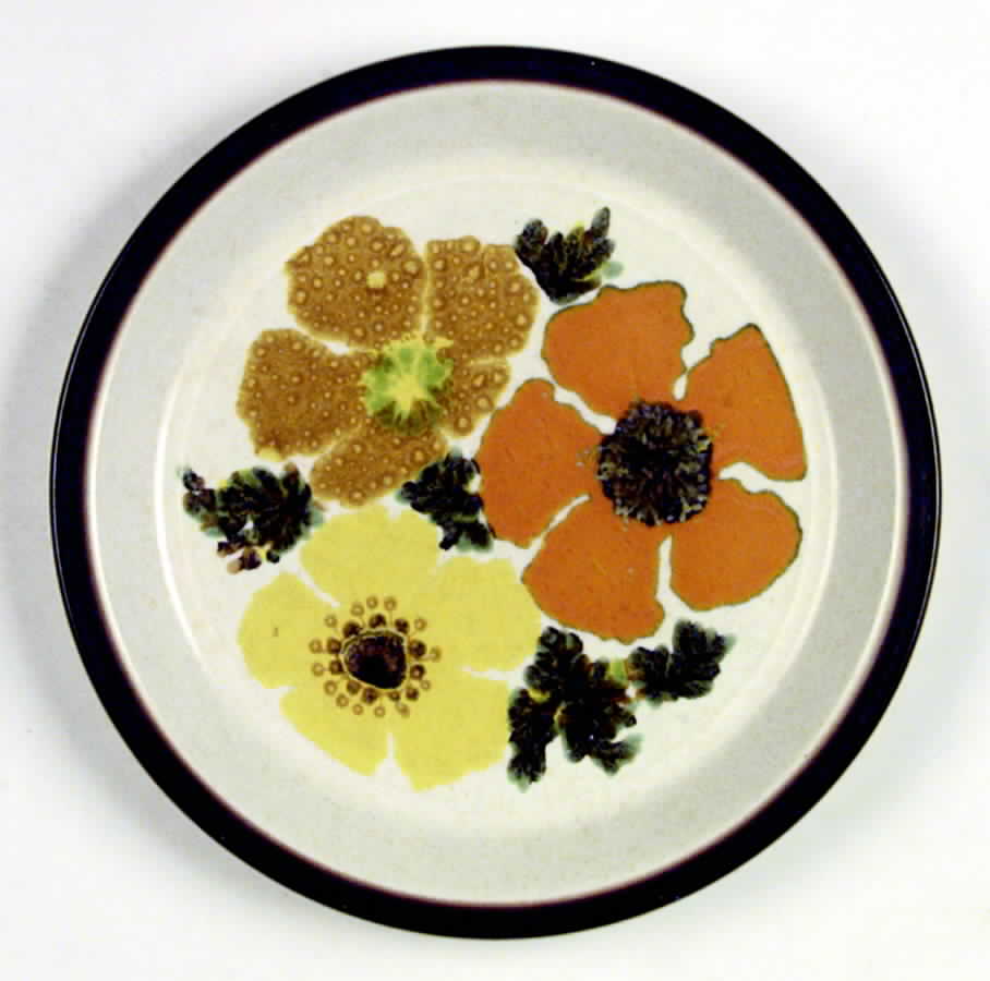 Bouquet (Doverstone) Dinner Plate by Staffordshire-1