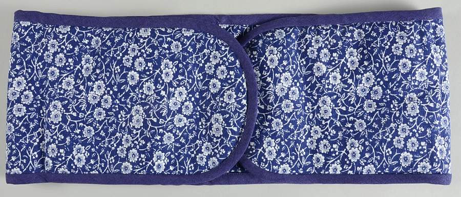 Calico Blue (Burleigh Stamp) Cloth Double Oven Glove by Staffordshire-1