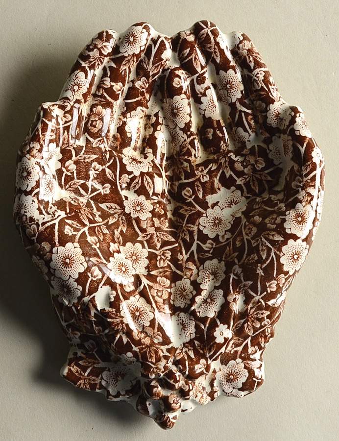 Calico Brown Praying Hands by Staffordshire-1