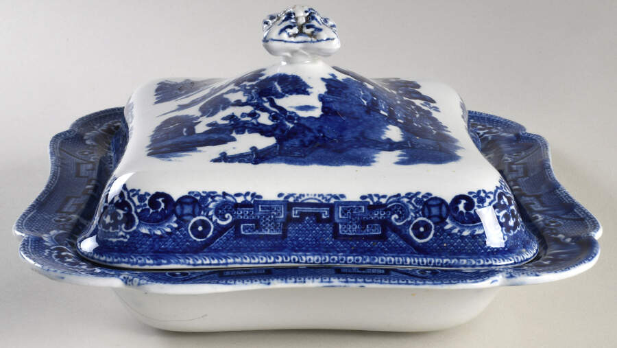 Ye Olde Willow Blue Square Covered Vegetable by Staffordshire-1