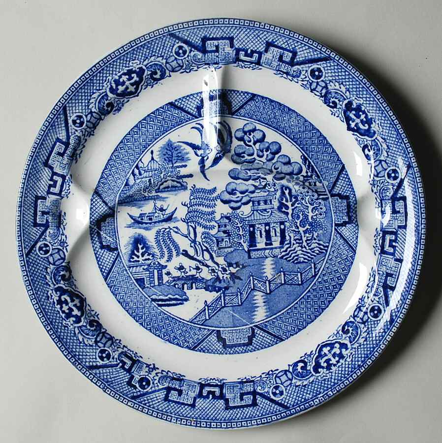 Ye Olde Willow Blue Grill Plate by Staffordshire-1