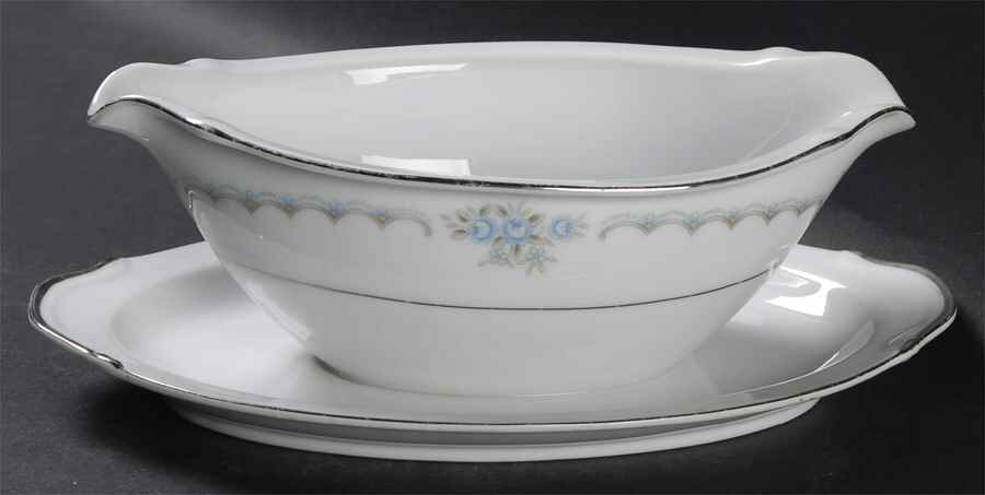 Anniversary Gravy Boat with Attached Underplate by Style House-1