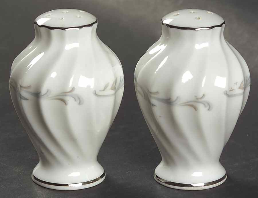 Carillon Salt & Pepper Set by Style House-1