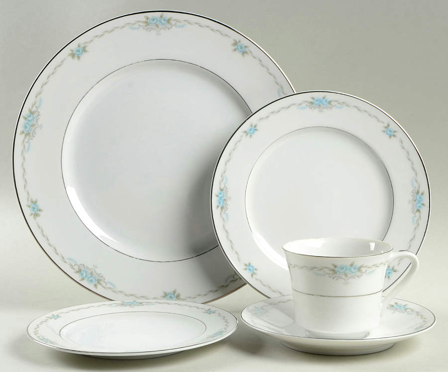 Corsage 5 Piece Place Setting by Style House-1