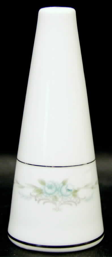 Corsage Pepper Shaker by Style House-1