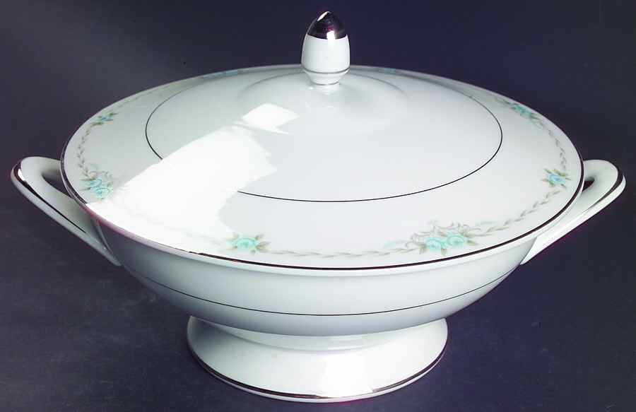Corsage Round Covered Vegetable by Style House-1