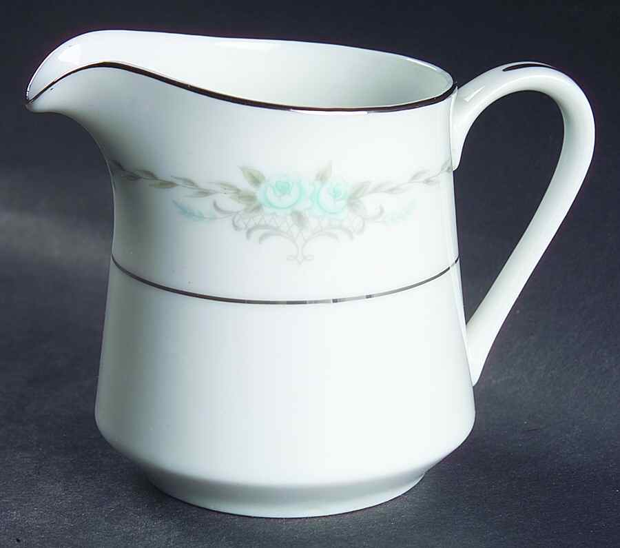 Corsage Creamer by Style House-1