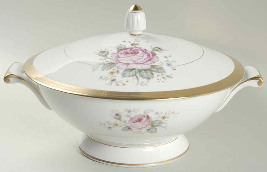 Dresden Bouquet Round Covered Vegetable by Style House-1