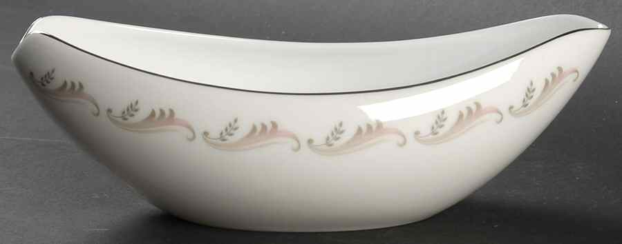 Leilani Gravy Boat by Style House-1