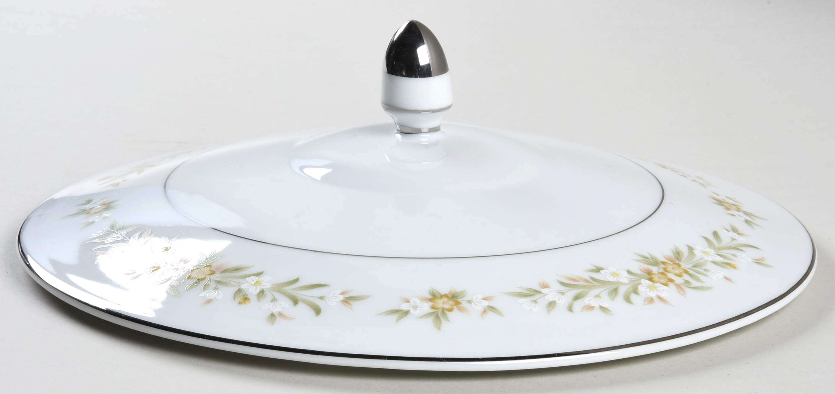 Mayfair (Platinum Trim) Lid for Round Vegetable by Style House-1