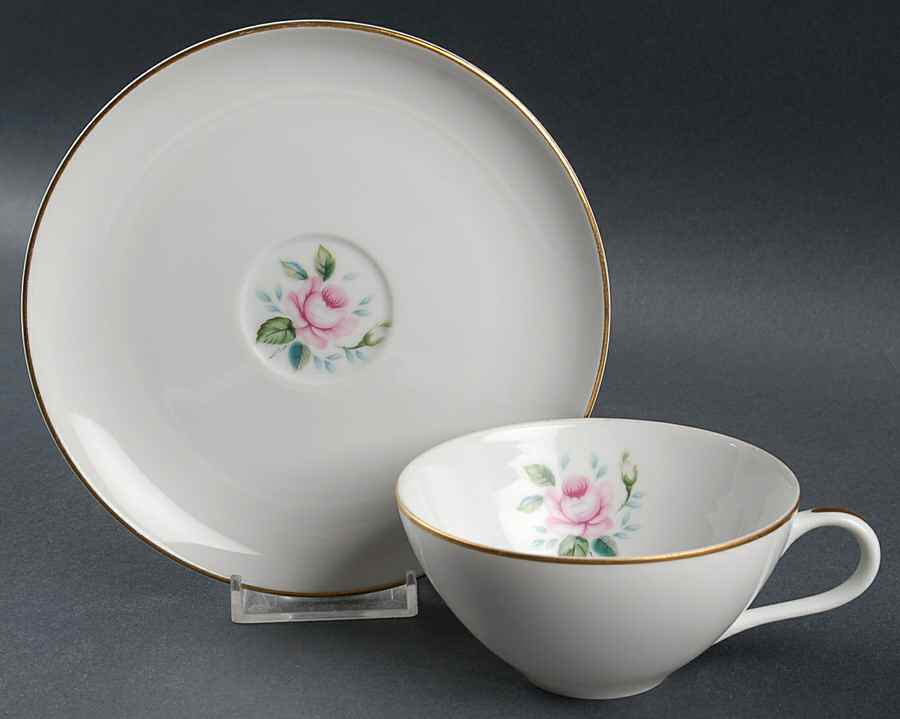 Miniver Flat Cup & Saucer Set by Style House-1