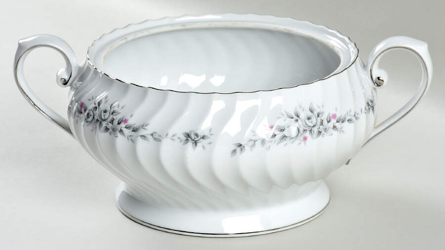 Pierette Round Vegetable No Lid by Style House-1