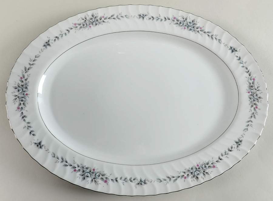 Pierette 16" Oval Serving Platter by Style House-1