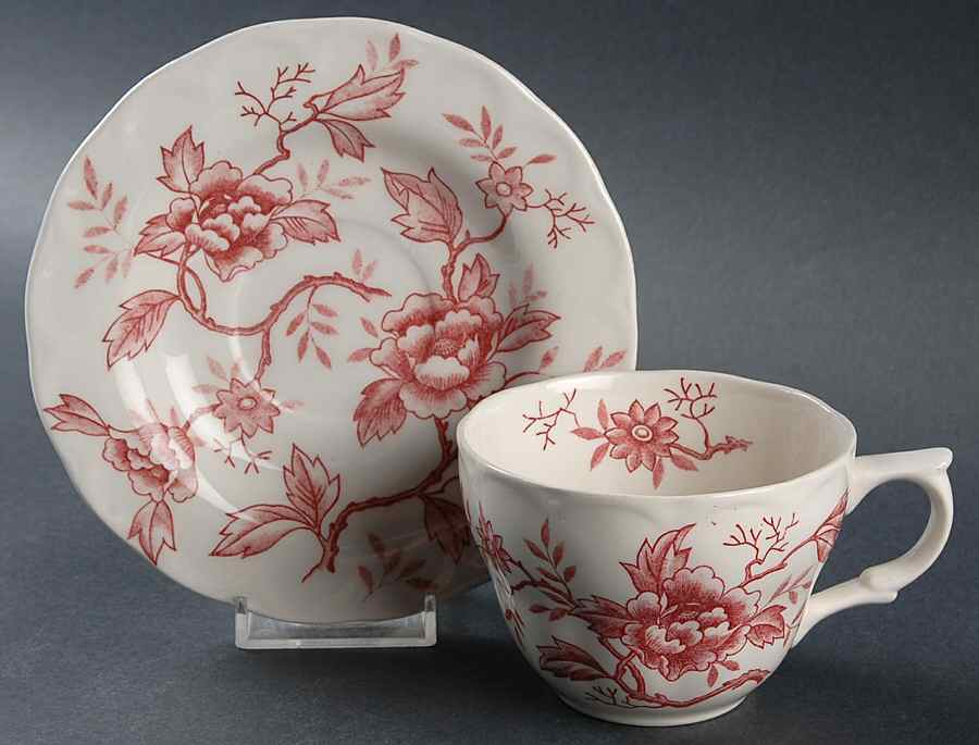 Pink Flora Flat Cup & Saucer Set by Style House-1