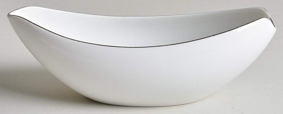 Platinum Ring Gravy Boat by Style House-1