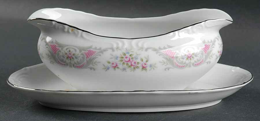 Pompadour Gravy Boat with Attached Underplate by Style House-1