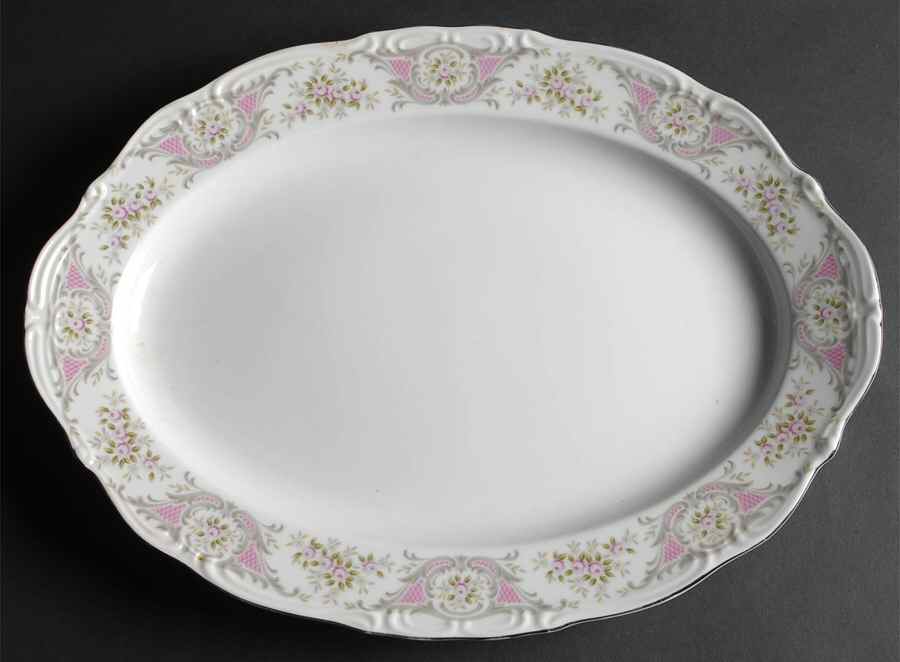 Pompadour 16" Oval Serving Platter by Style House-1
