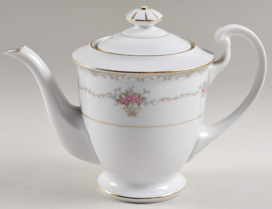 Princess Teapot & Lid by Style House-1