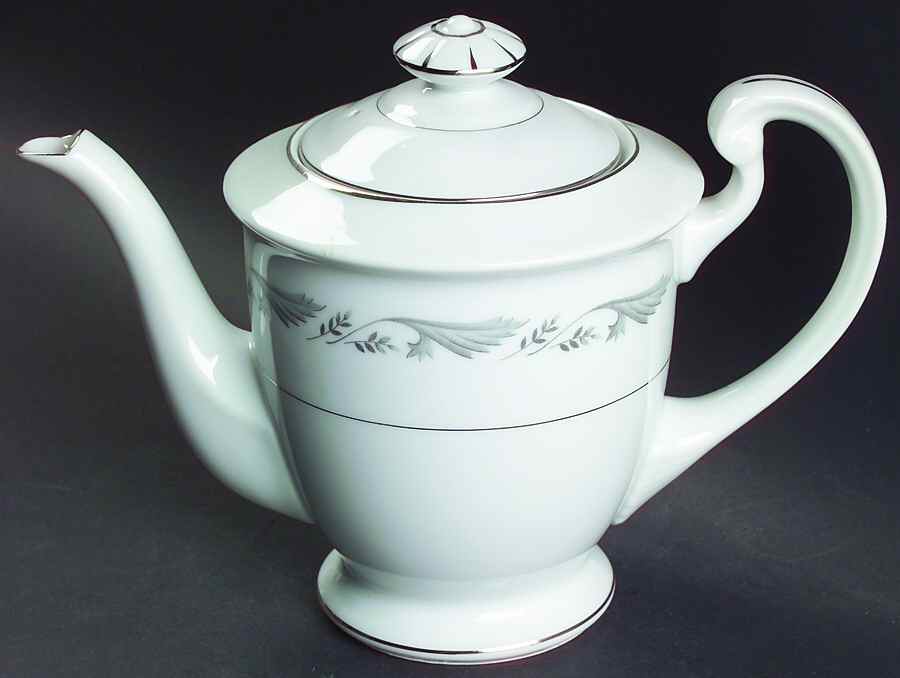 Regal Tea/Coffee Pot & Lid by Style House-1