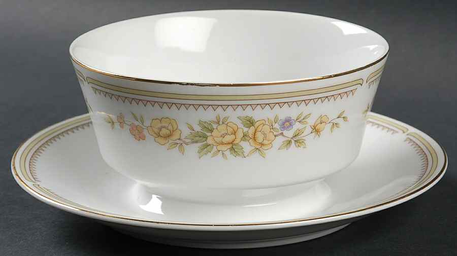 Rose Garden Gravy Boat with Attached Underplate by Style House-1