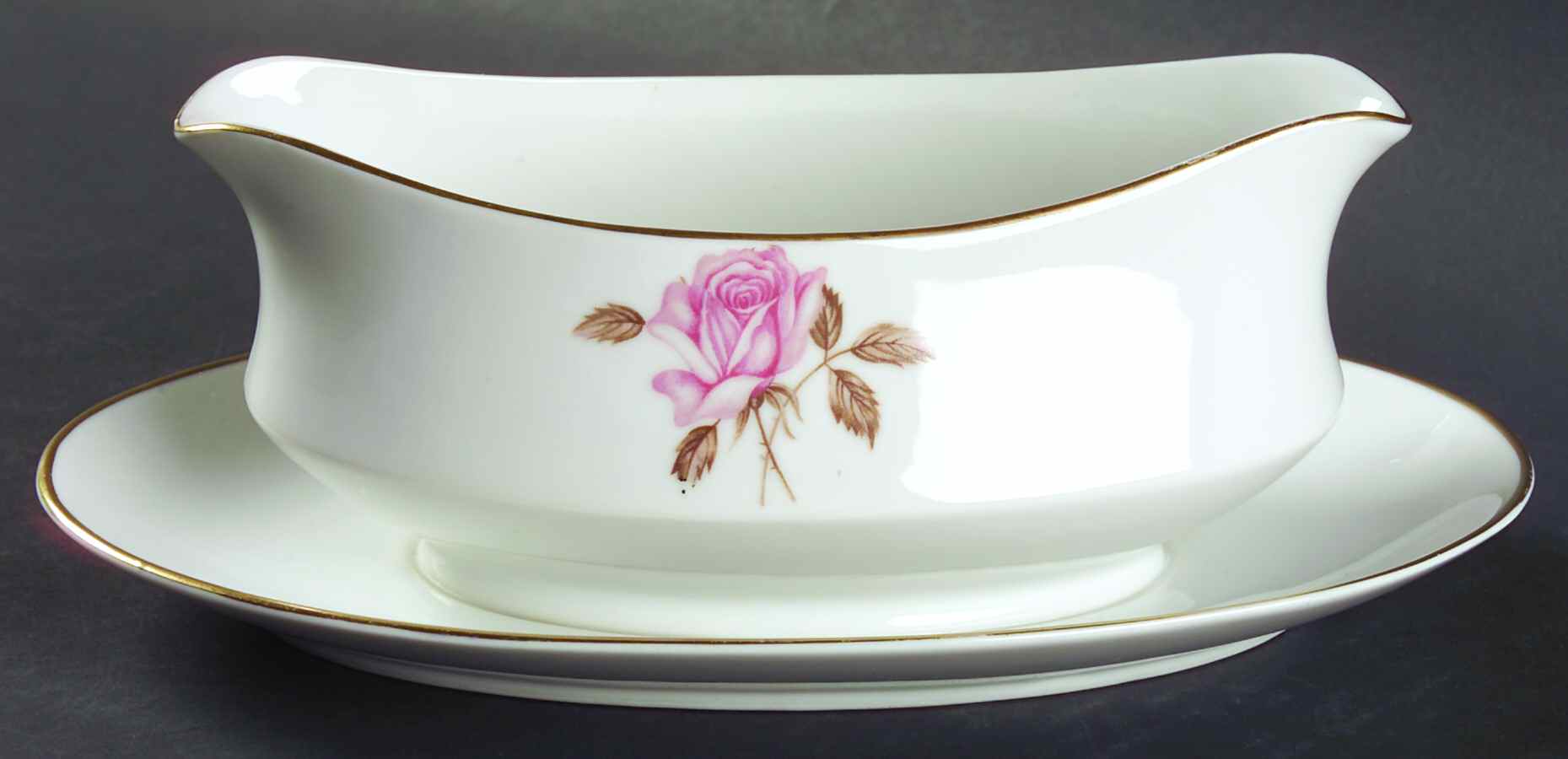 Rosemont Gravy Boat with Attached Underplate by Style House-1