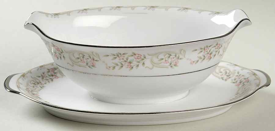 Shelton Gravy Boat with Attached Underplate by Style House-1