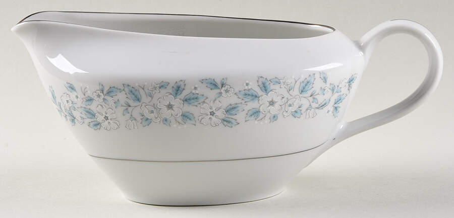 Spring Formal Gravy Boat by Style House-1