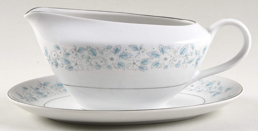 Spring Formal Gravy Boat & Underplate/Relish by Style House-1