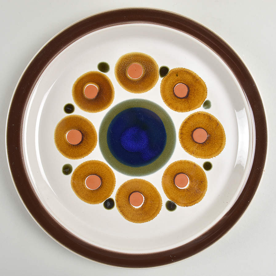 STH2 12" Chop Plate (Round Platter) by Style House-1