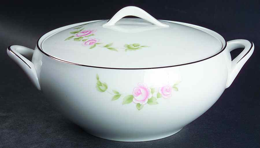 Tudor Rose Round Covered Vegetable by Style House-1