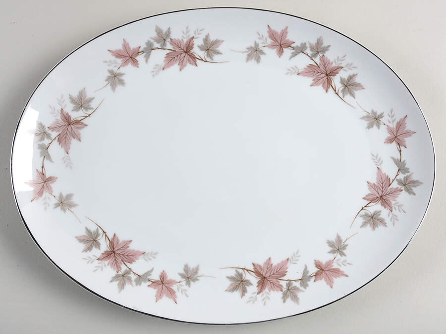 Windsor 14" Oval Serving Platter by Style House-1