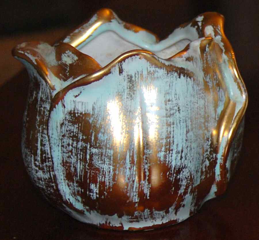 Antique Gold (Gold on Green Body) 4" Vase by Stangl-1