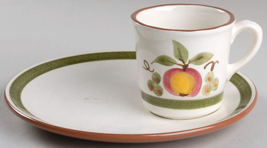 Apple Delight Snack Plate & Cup Set by Stangl-1
