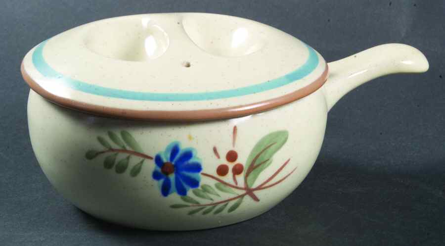 Blue Daisy Individual Casserole & Lid by Stangl-1