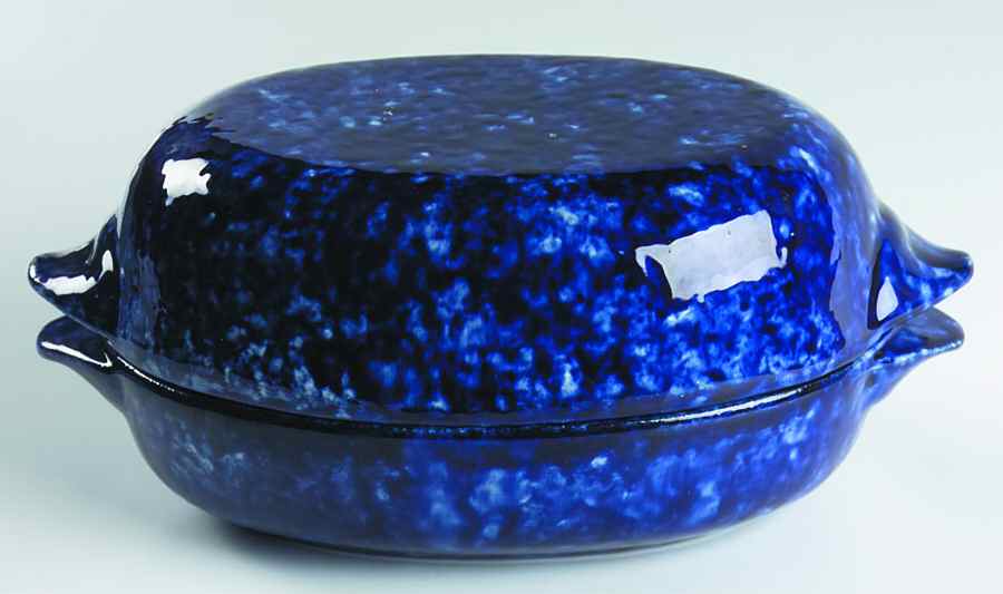 Caughley Blue 7" Oval Baker with Lid by Stangl-1