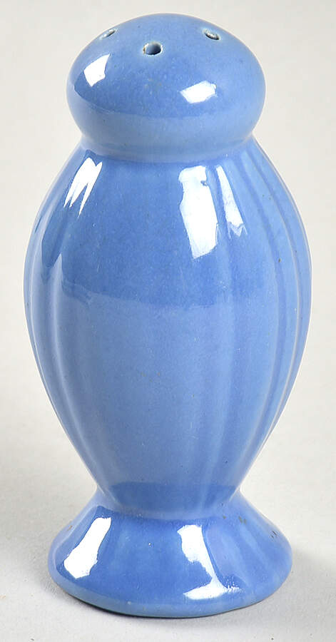 Colonial Colonial Blue (Medium) Pepper Shaker by Stangl-1