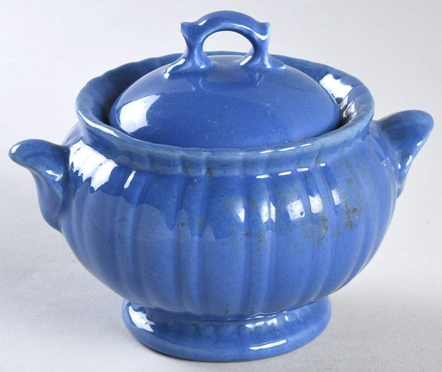 Colonial Colonial Blue (Medium) Sugar Bowl & Lid by Stangl-1