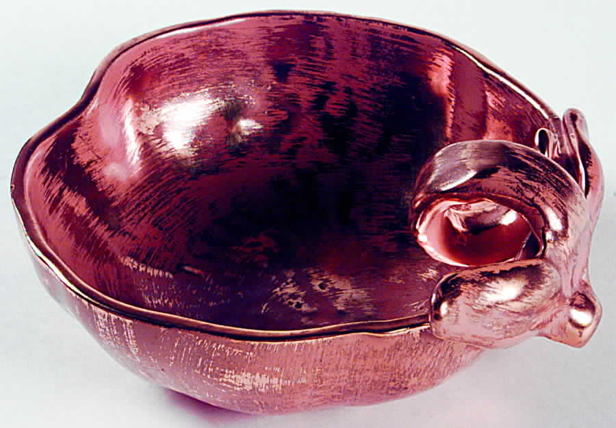 Granada Gold (Gold on Tan Body) Apple Shaped Bowl by Stangl-1
