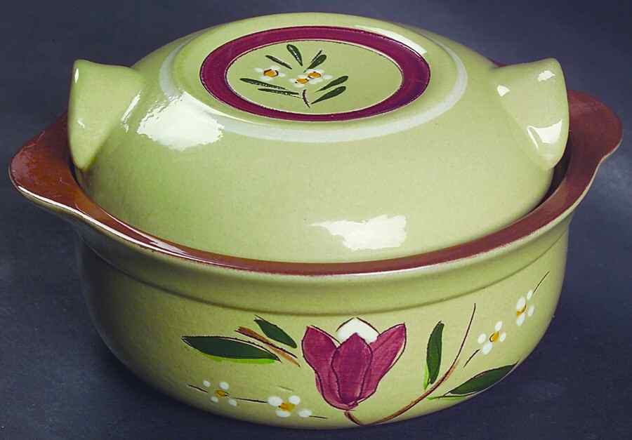 Magnolia Individual Casserole & Lid by Stangl-1