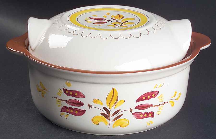 Provincial 1.5 Qt Round Covered Casserole by Stangl-1