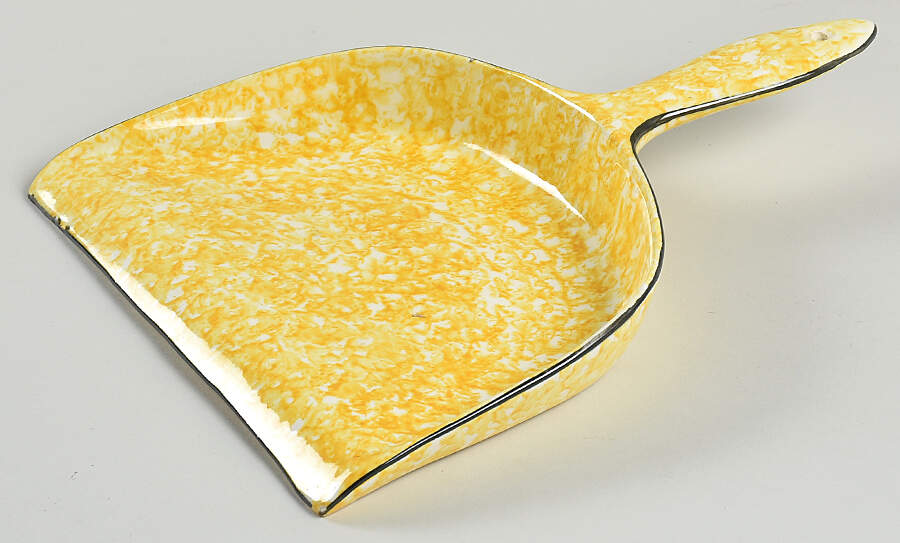 Town & Country Yellow Dust Pan by Stangl-1