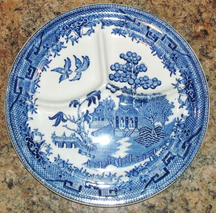 Blue Willow Grill Plate by Sterling China (USA)-1