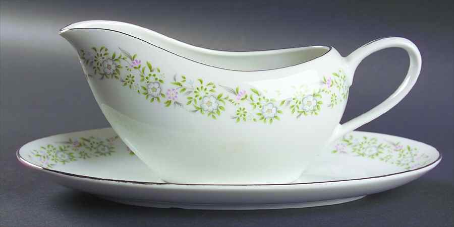Springtime Gravy Boat & Underplate/Relish by Sterling China (Japan)-1