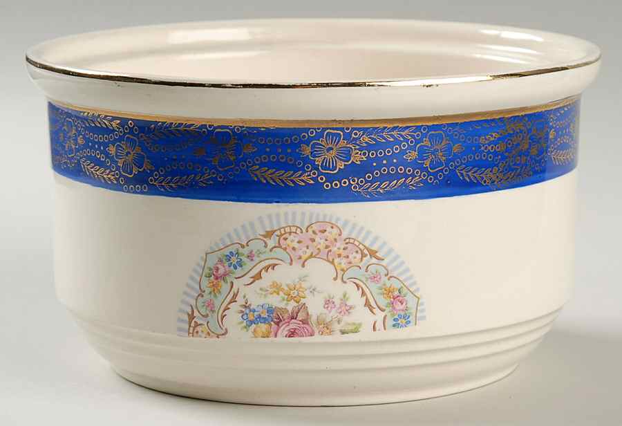Madam du Barry Royal Blue (Center Band) 1 Qt Round Casserole No Lid by Stetson-1