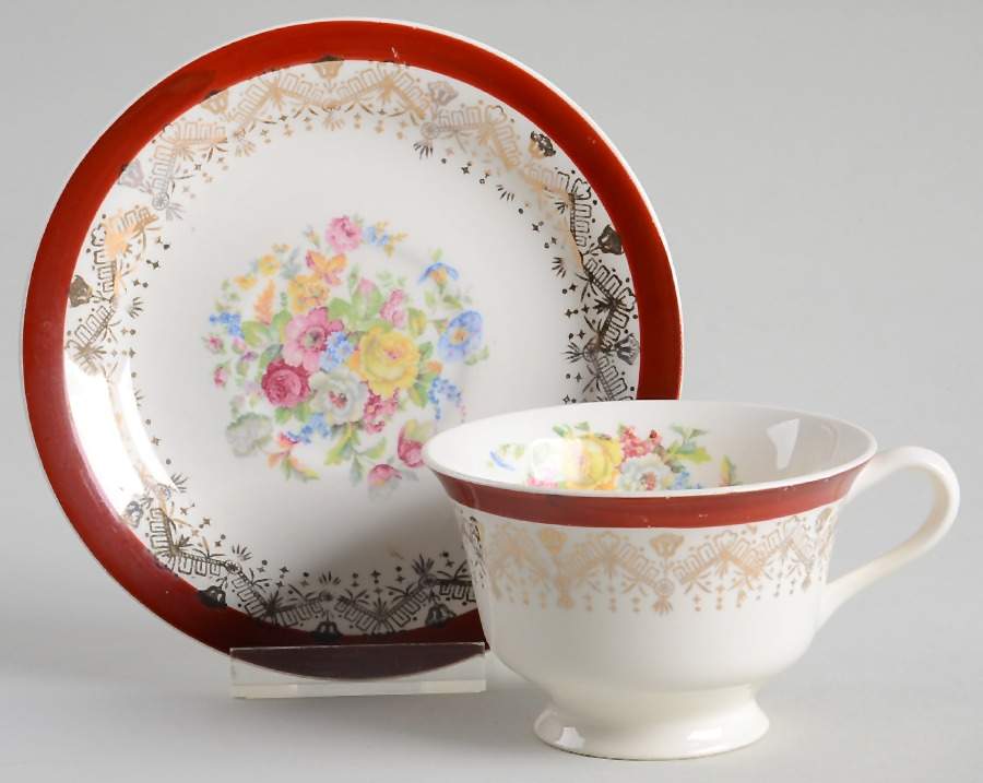 Red Knight Footed Cup & Saucer Set by Stetson-1